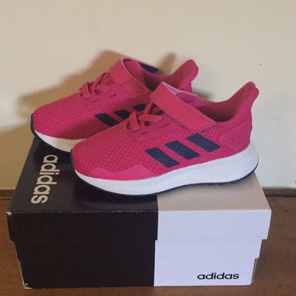 ✨NEW✨ Adidas Duramo Sneakers